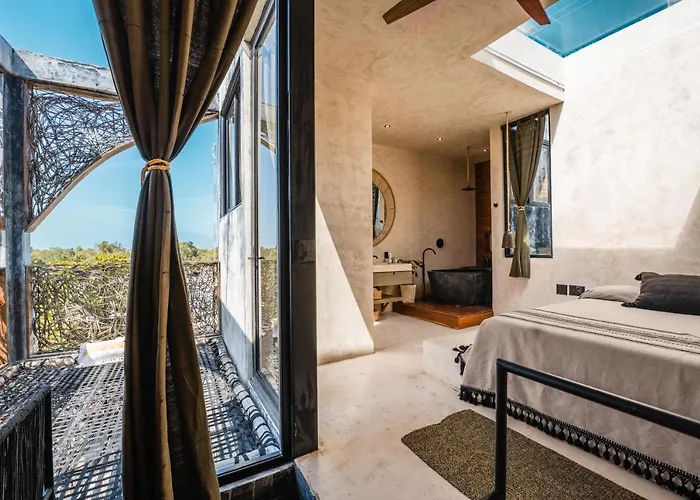 Hotel Esmeralda Boutique & Residences