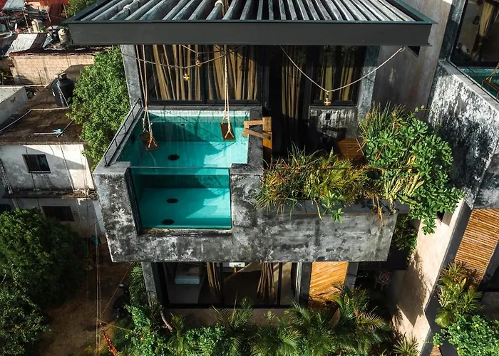 Esmeralda Boutique & Residences Hotel 4*